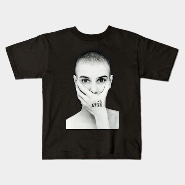 Sinead O'Connor - Vintage Kids T-Shirt by wafaq